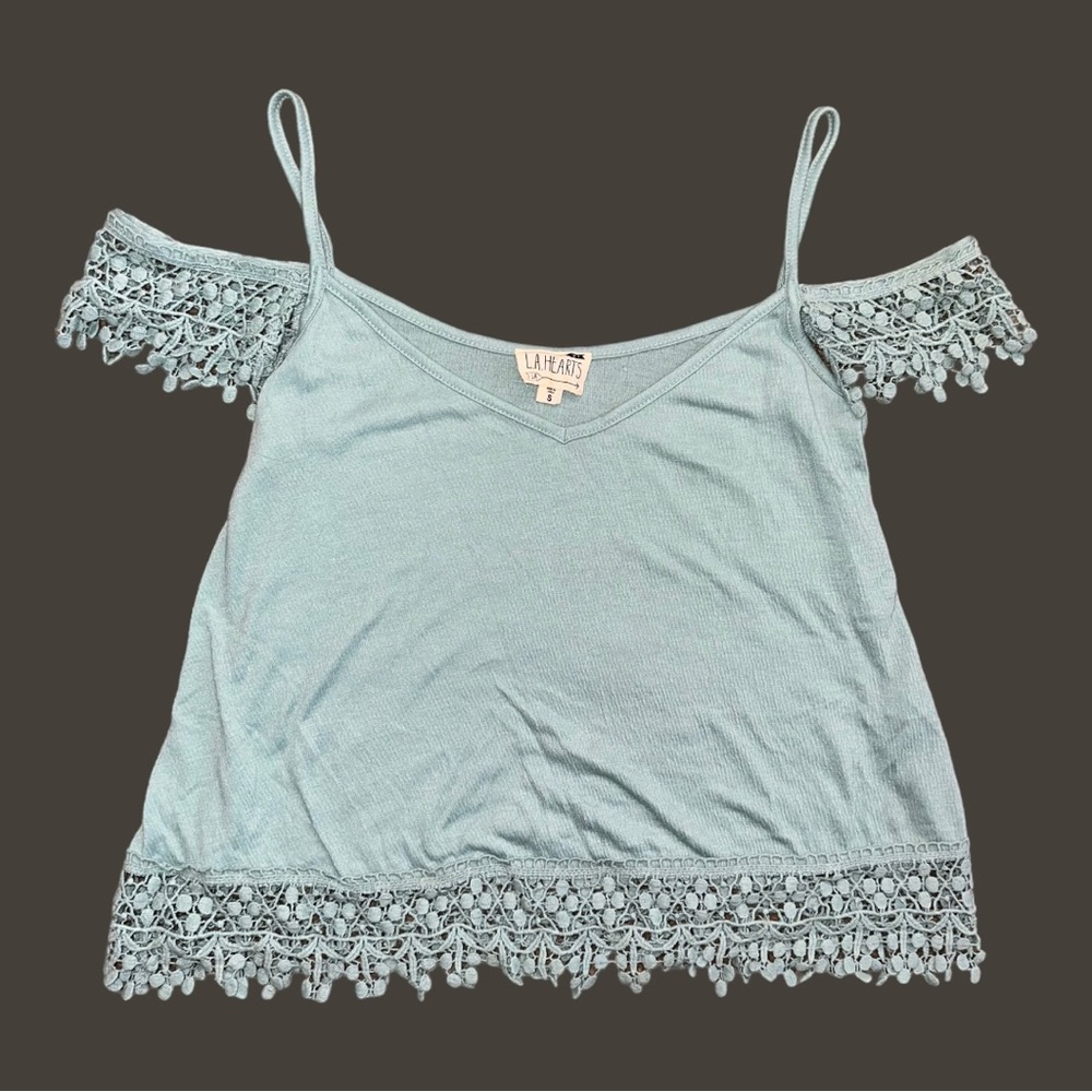 LA HEARTS shoulder crochet tank
